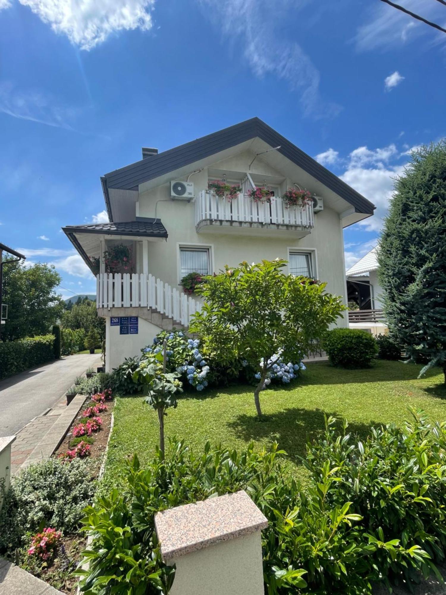 House Magdic Plitvice Hotel Грабовац Екстериор снимка